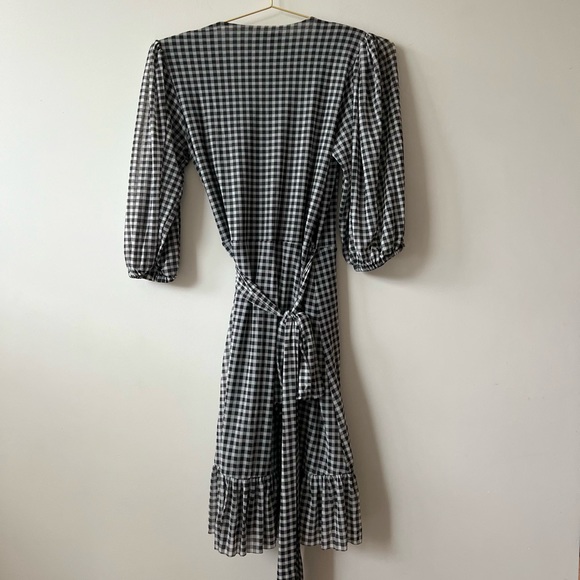 GANNI Black/White Check Gingham Print 3/4 Sleeve Mini Wrap Dress - Picture 7 of 8